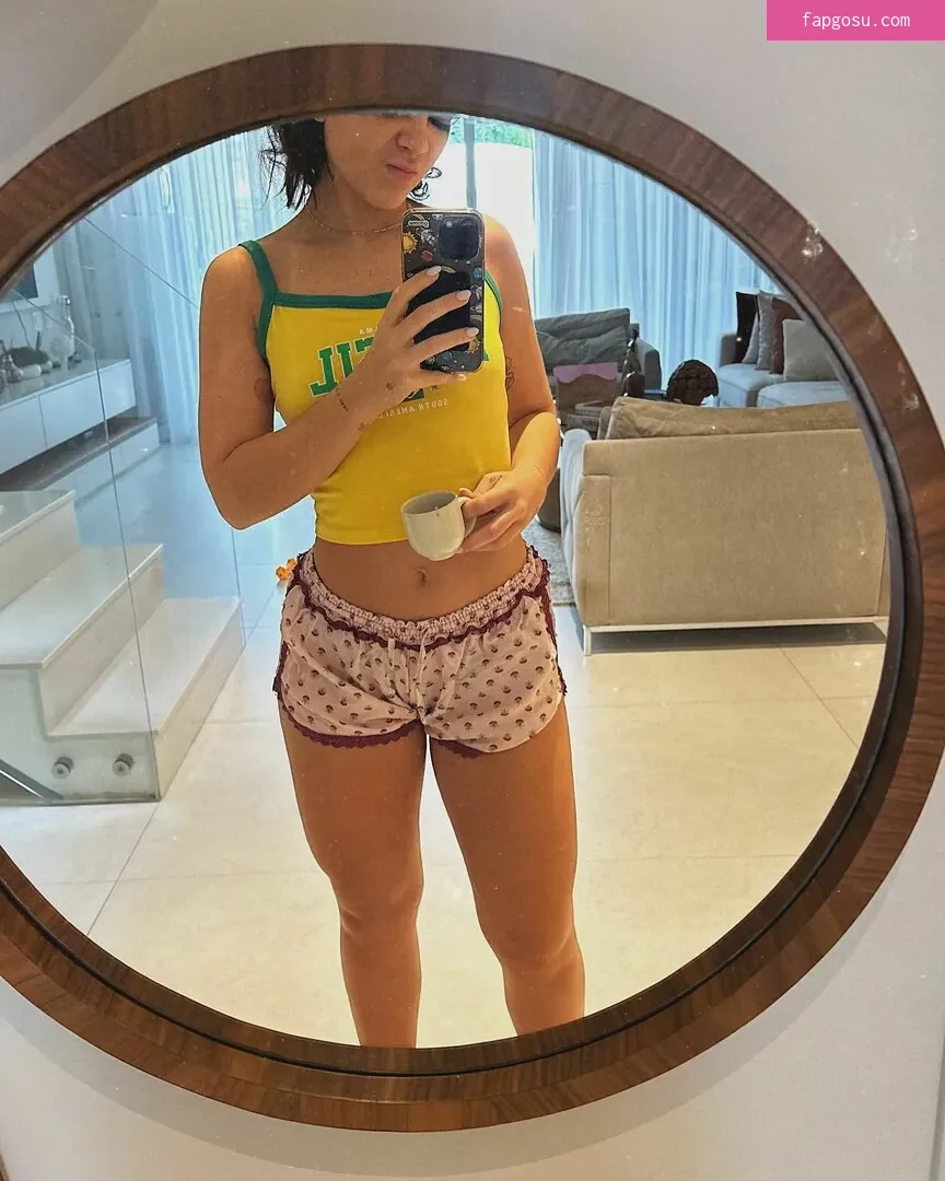 Mel Maia