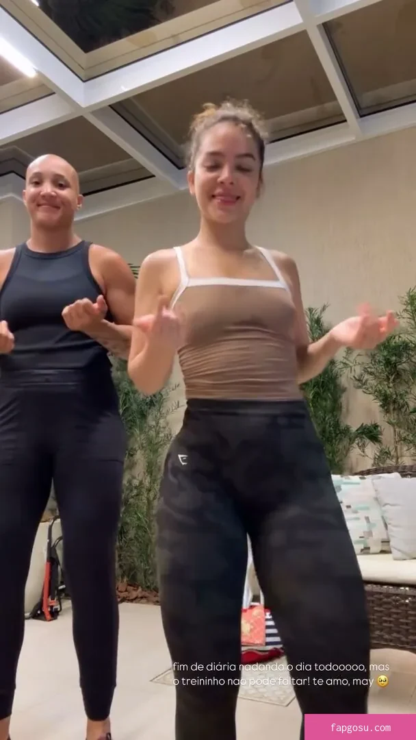 Mel Maia