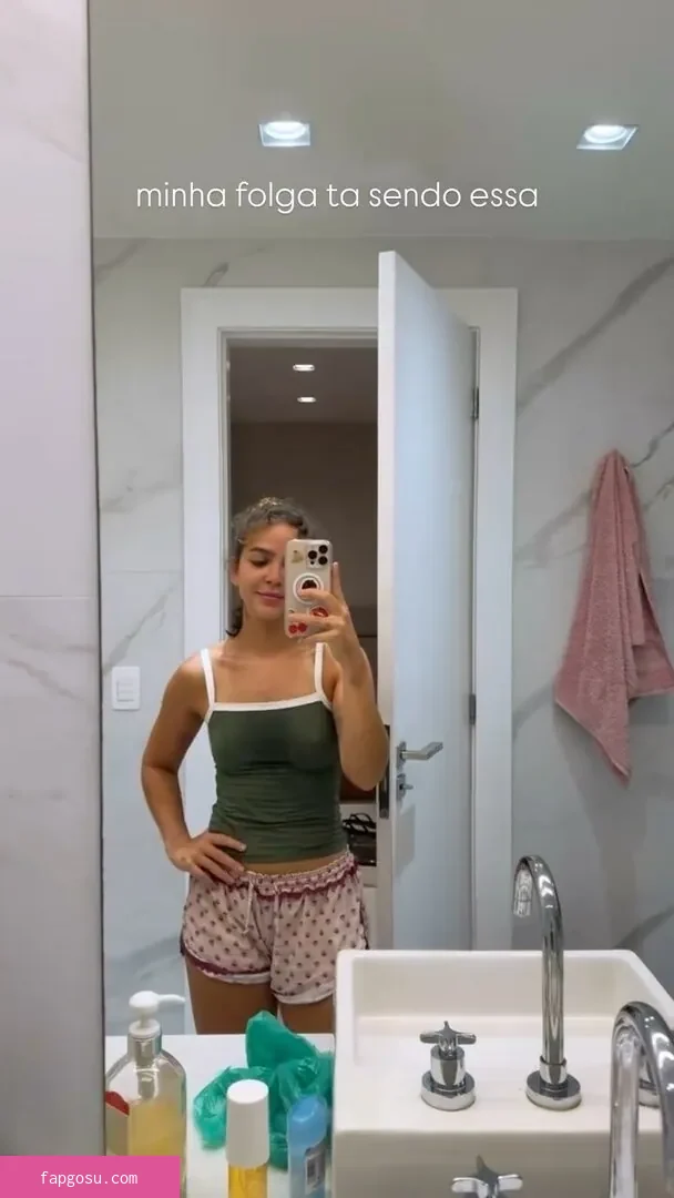 Mel Maia