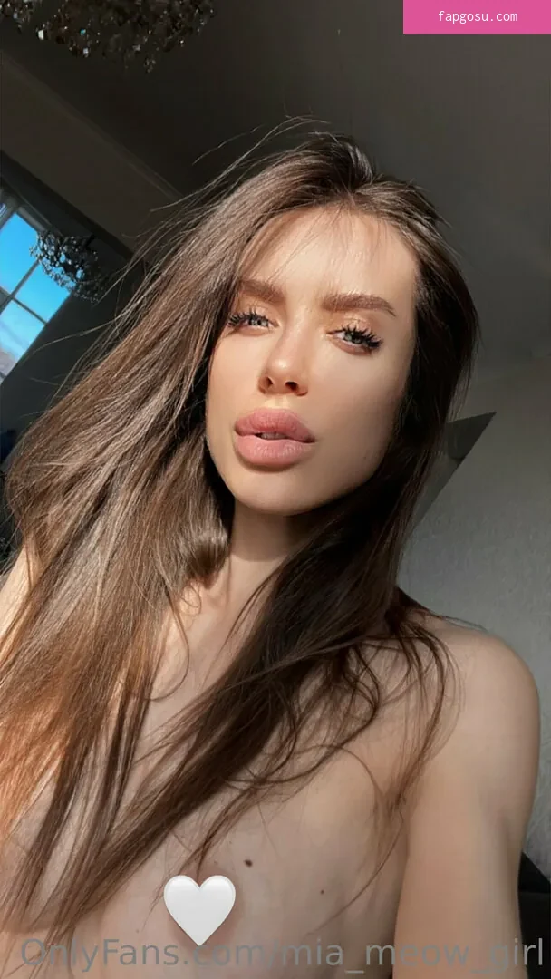 mia_meow_girl