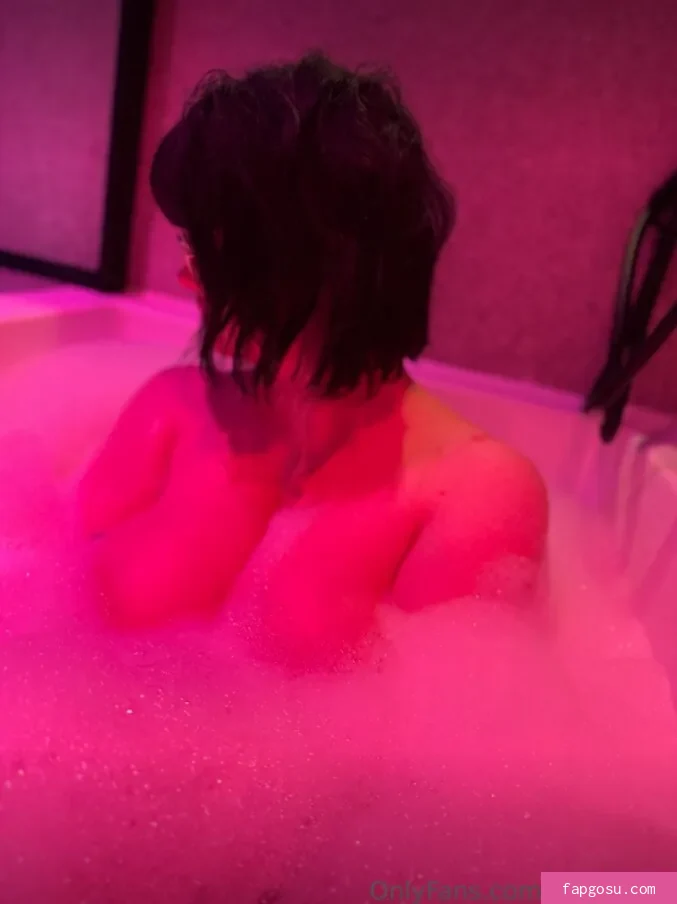 Mika Mae