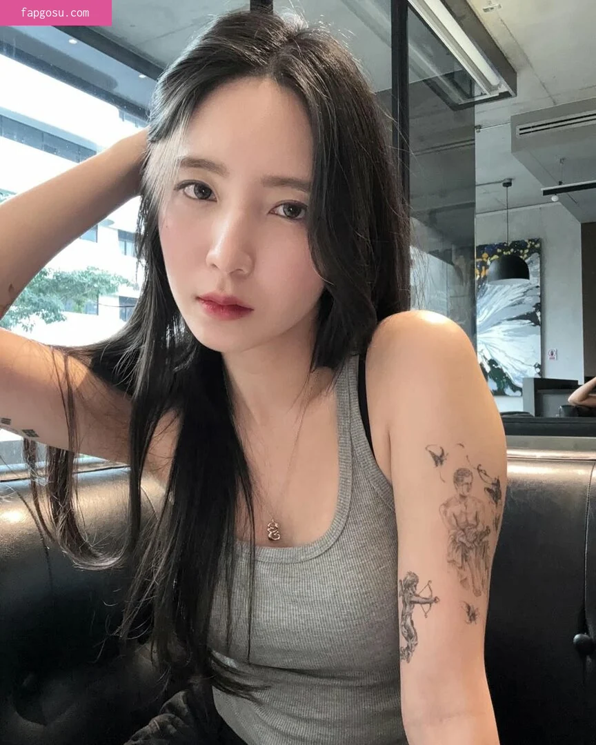 Mena Noona