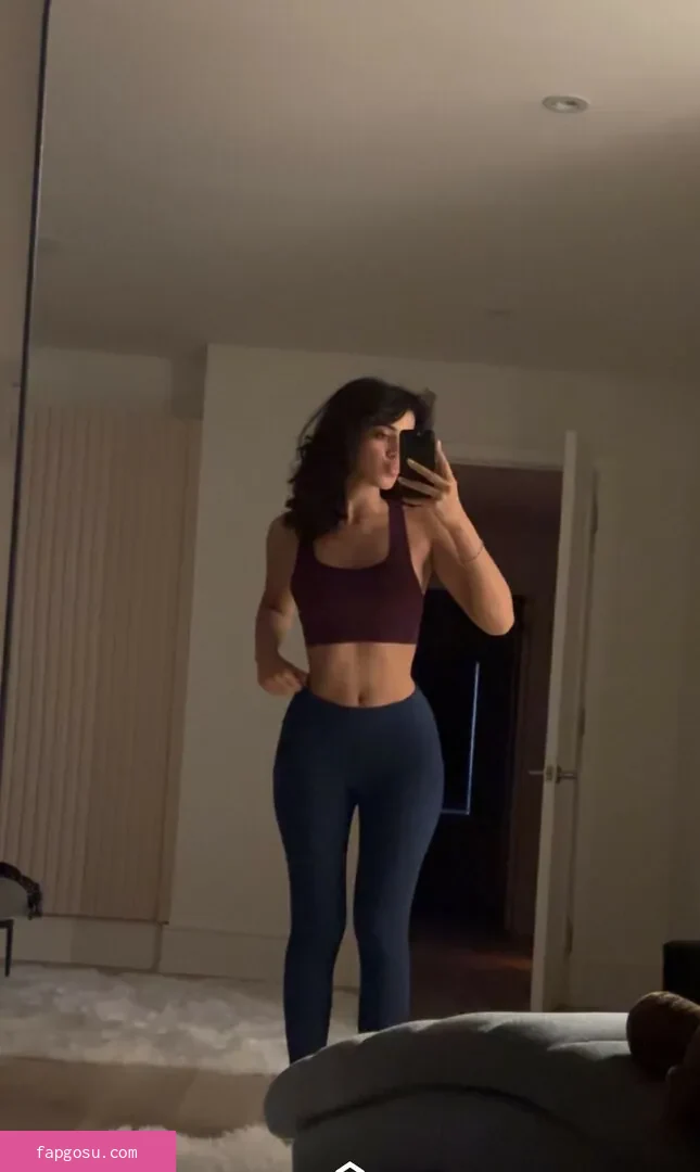 Melody Oz