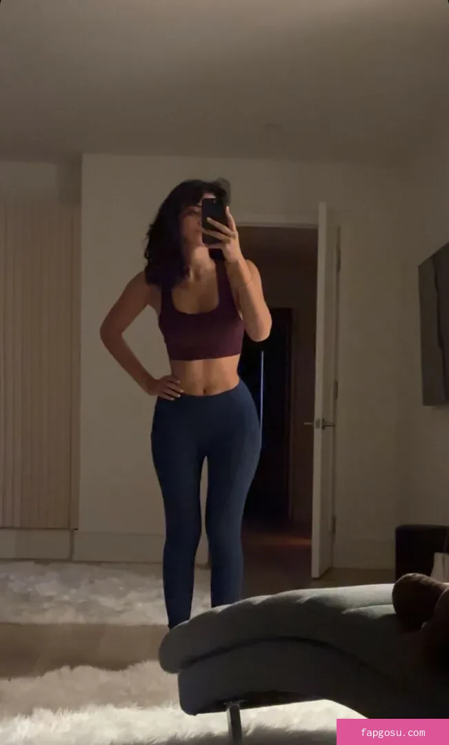 Melody Oz