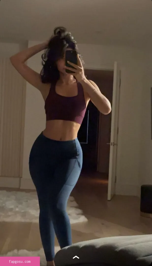 Melody Oz