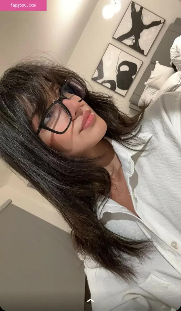 Melody Oz