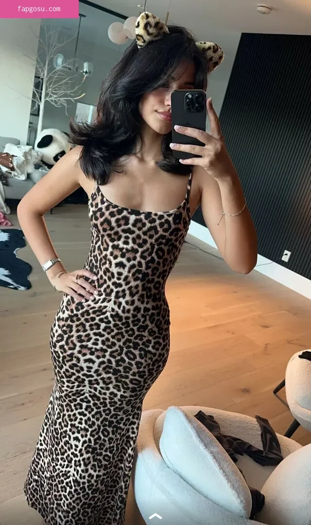 Melody Oz