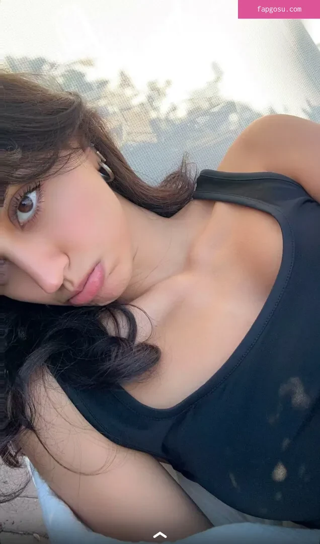 Melody Oz