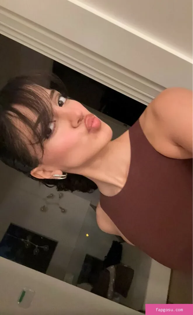 Melody Oz