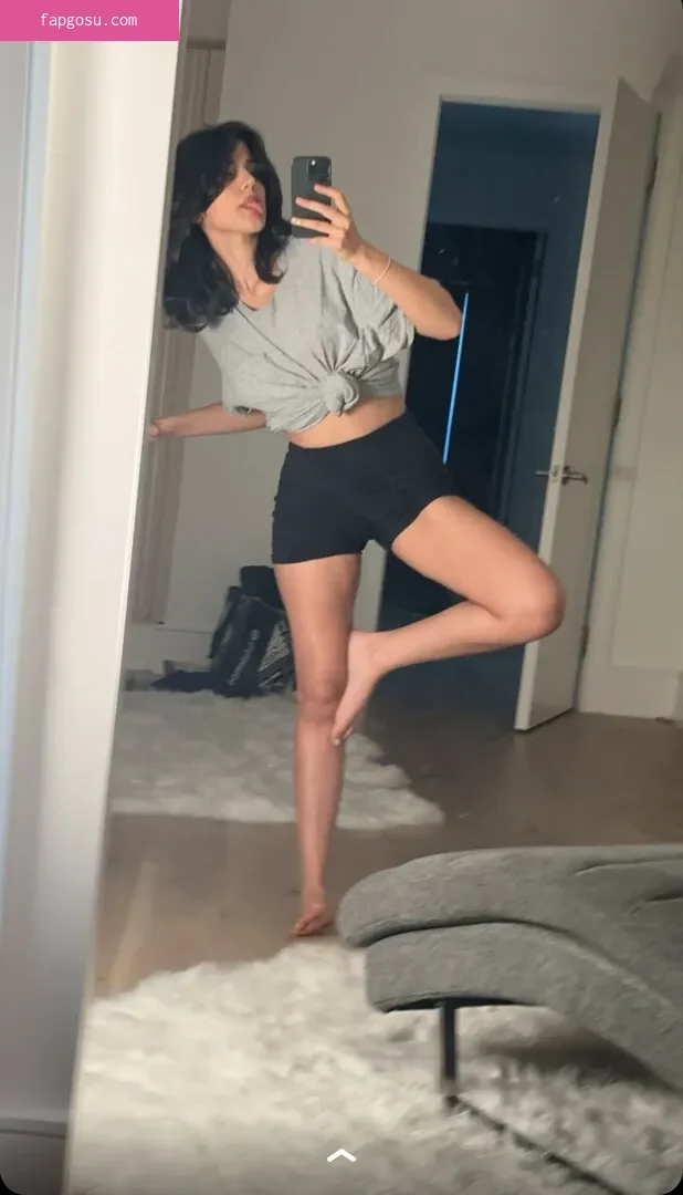 Melody Oz