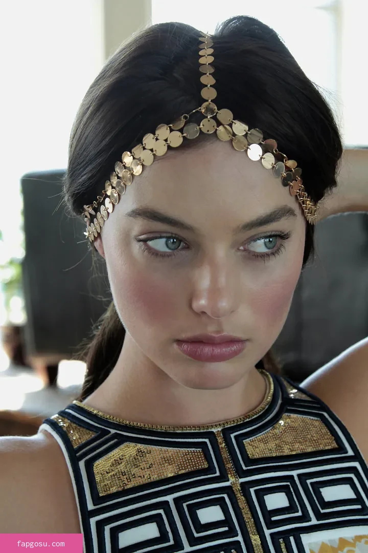 Margot Robbie