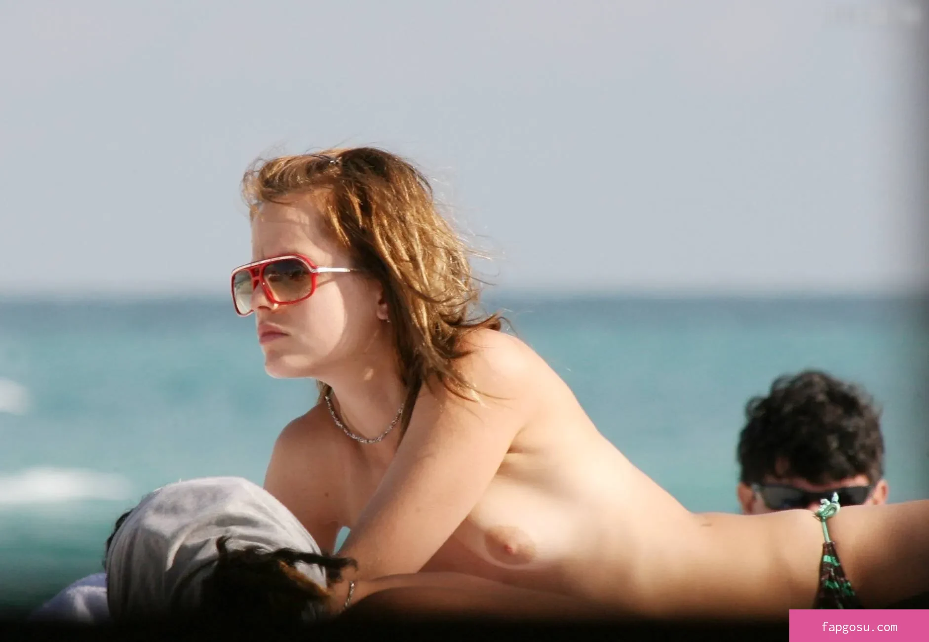 Mena Suvari