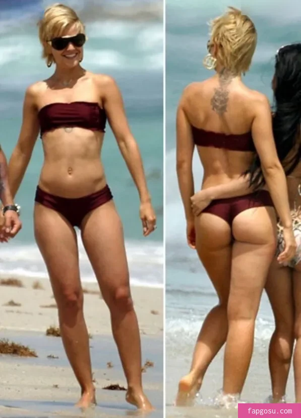 Mena Suvari