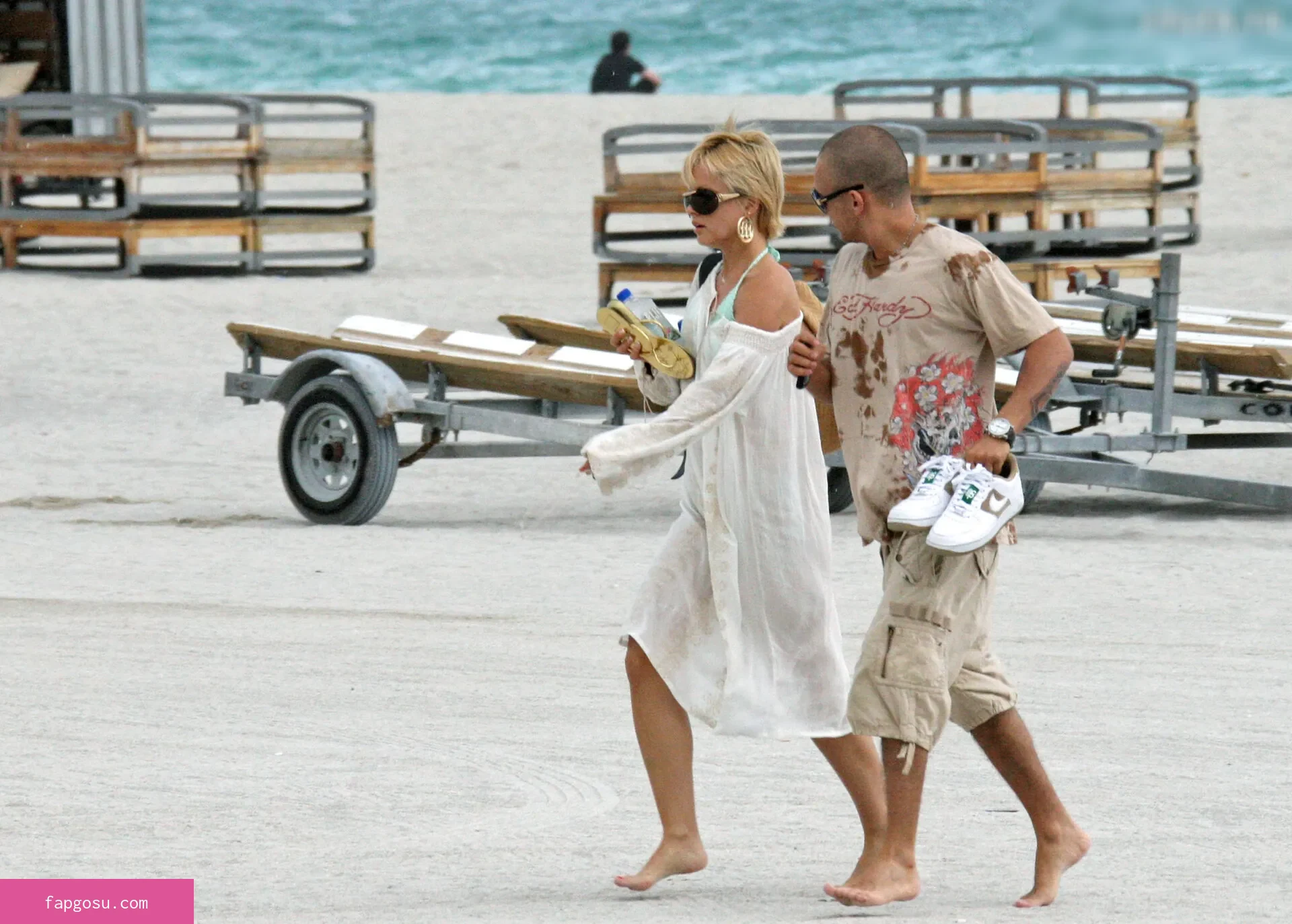 Mena Suvari