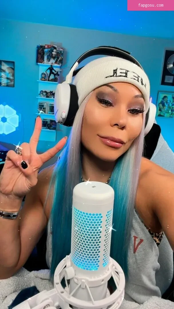 Mia Yim