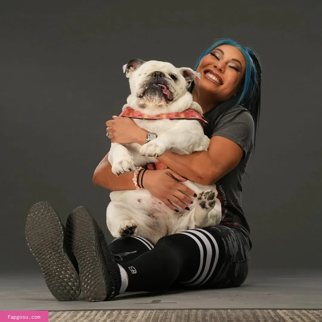 Mia Yim