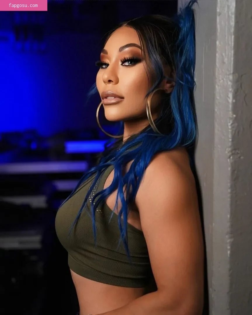 Mia Yim