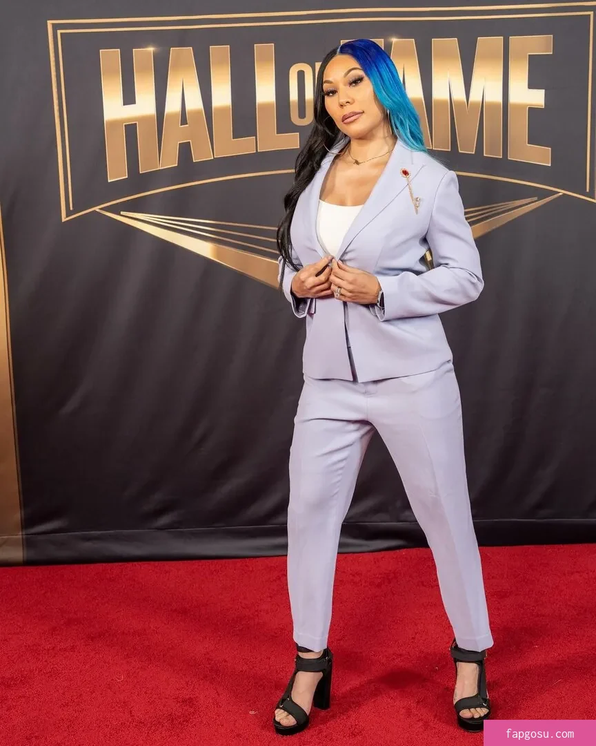 Mia Yim