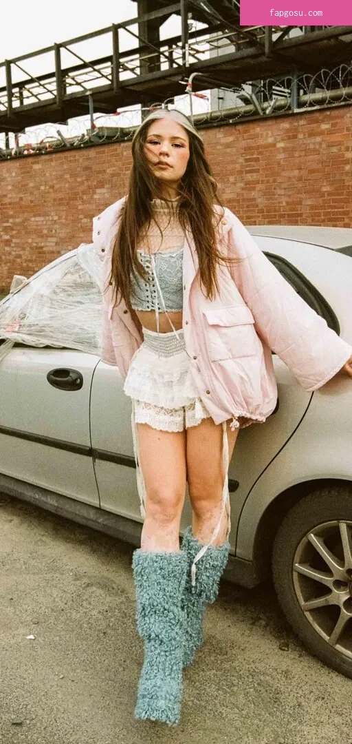 nadinebreaty