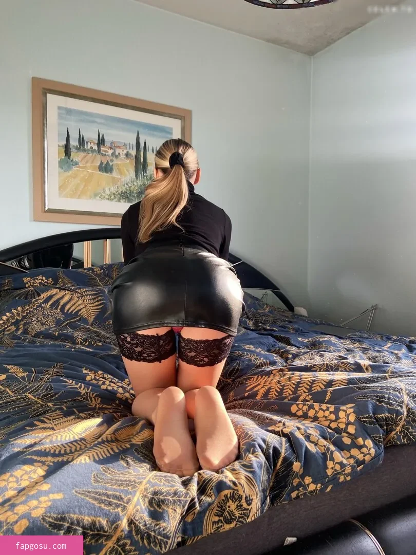 Natalie (Avo)