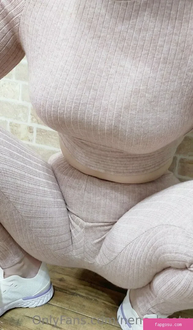 nene_booty