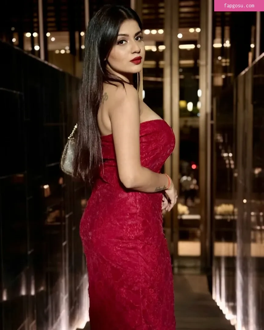 Nidhi Chaudhary