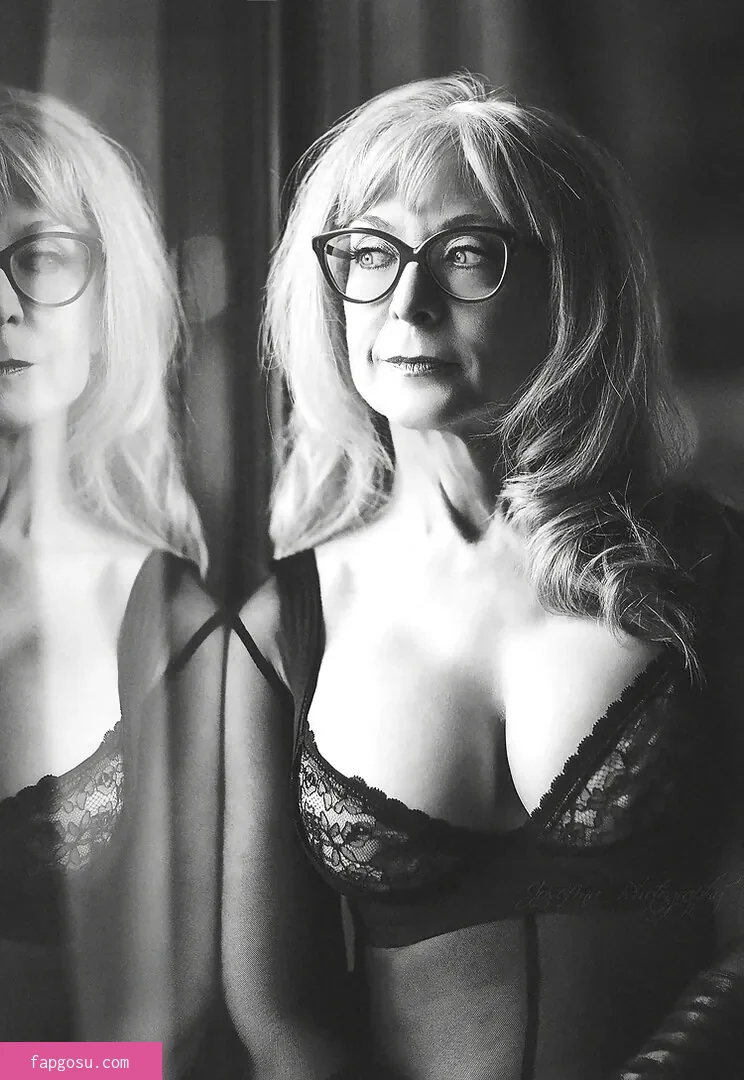Nina Hartley