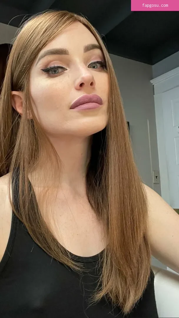 Natalie Mars