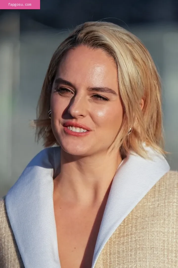 Noemie Merlant
