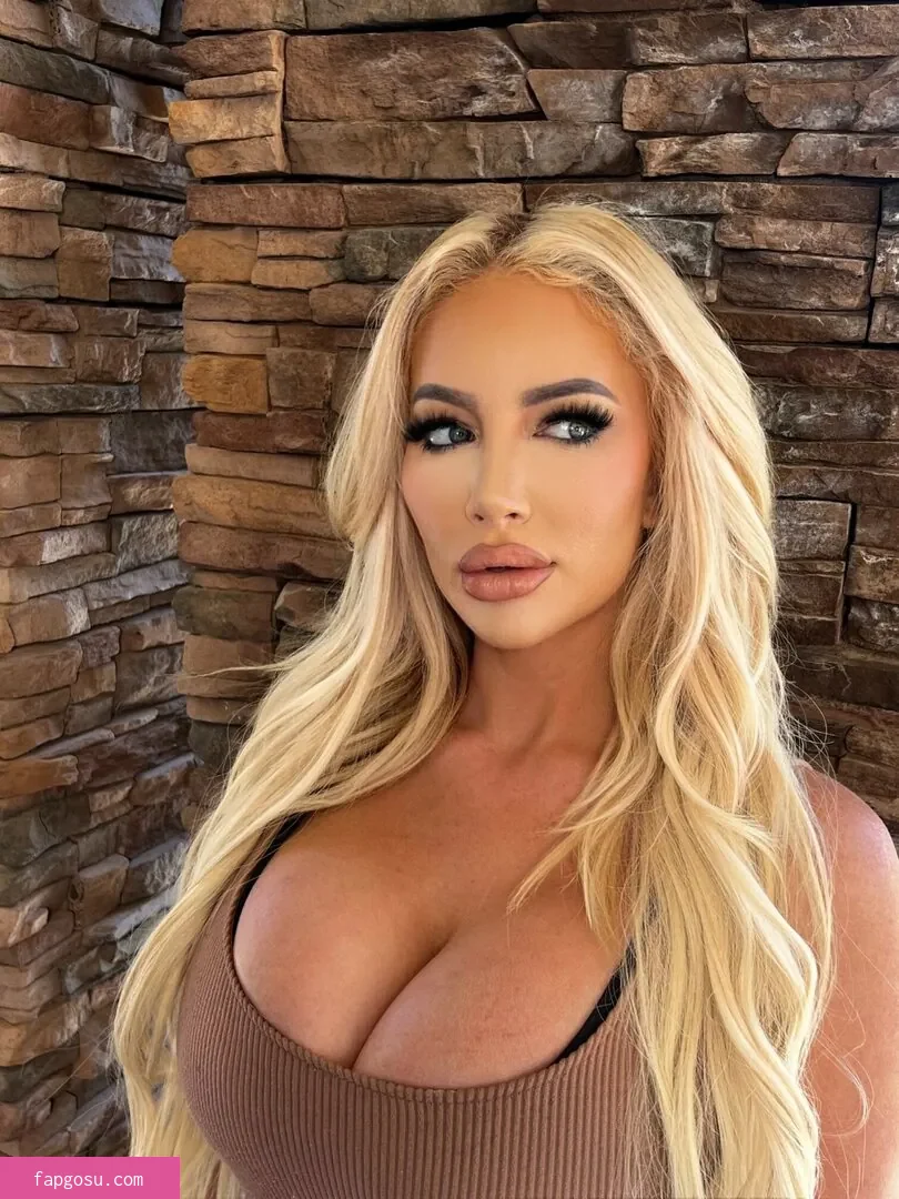 Nicolette Shea