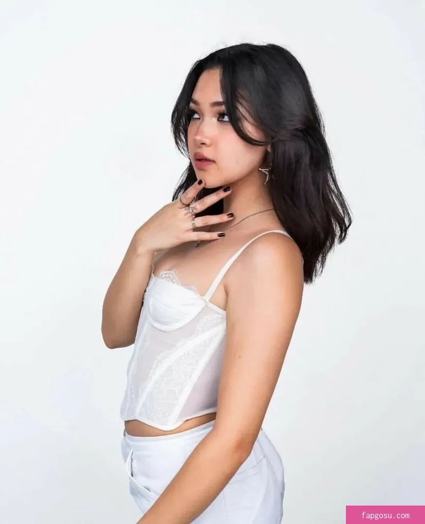 Natalie Tran