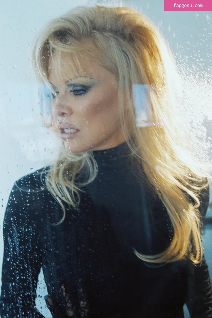 Pamela Anderson