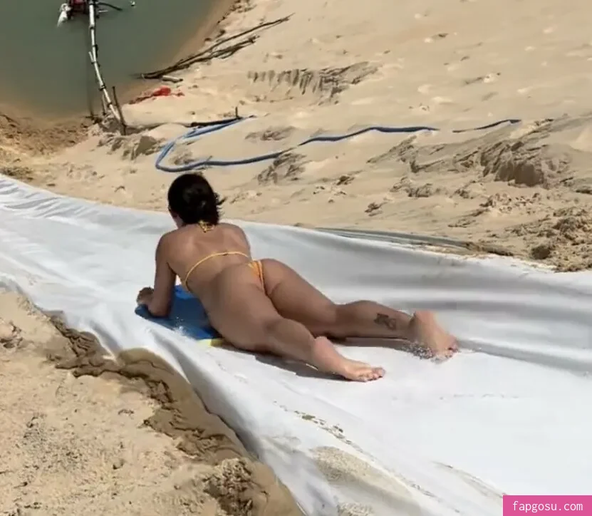 Paula Nobre