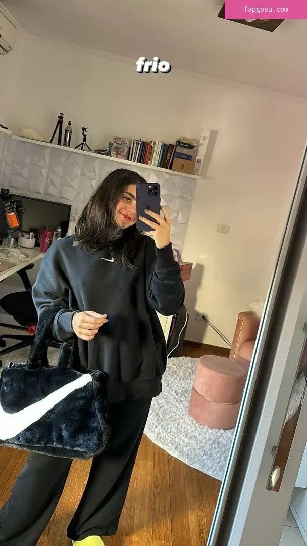 Paula Nobre