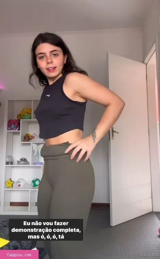 Paula Nobre
