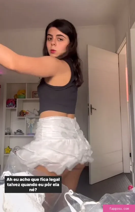 Paula Nobre