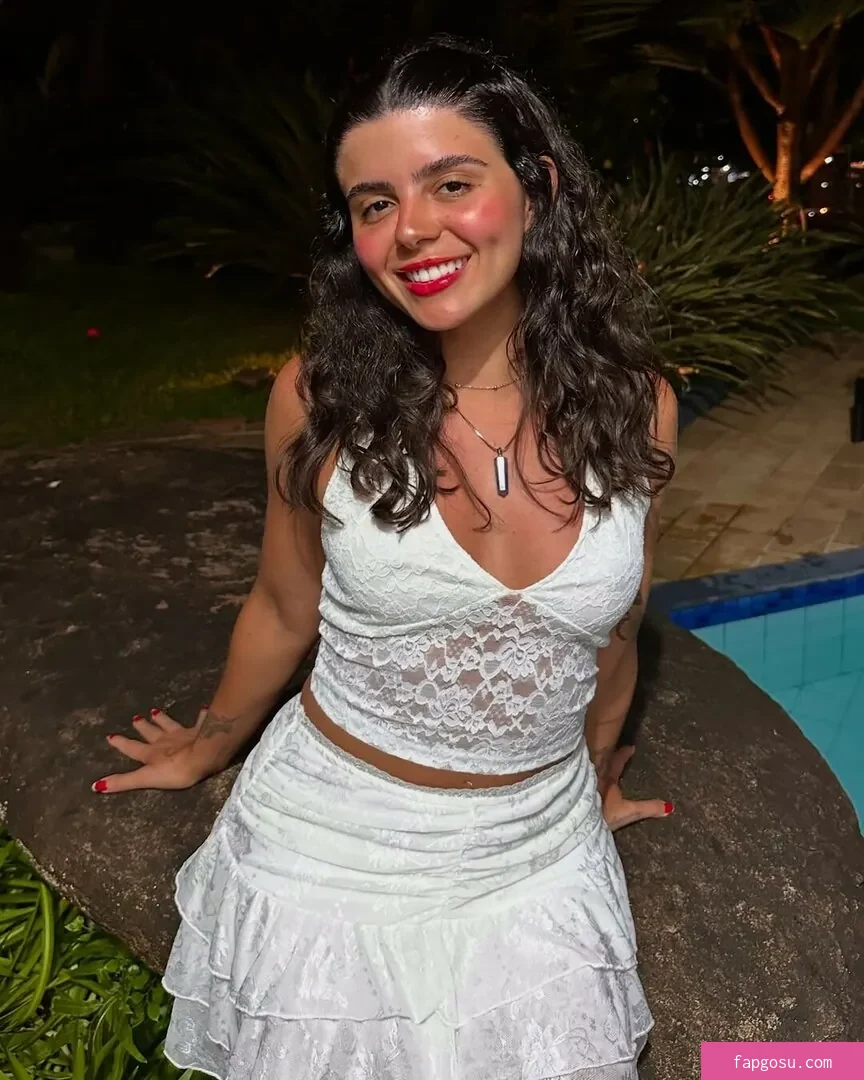 Paula Nobre