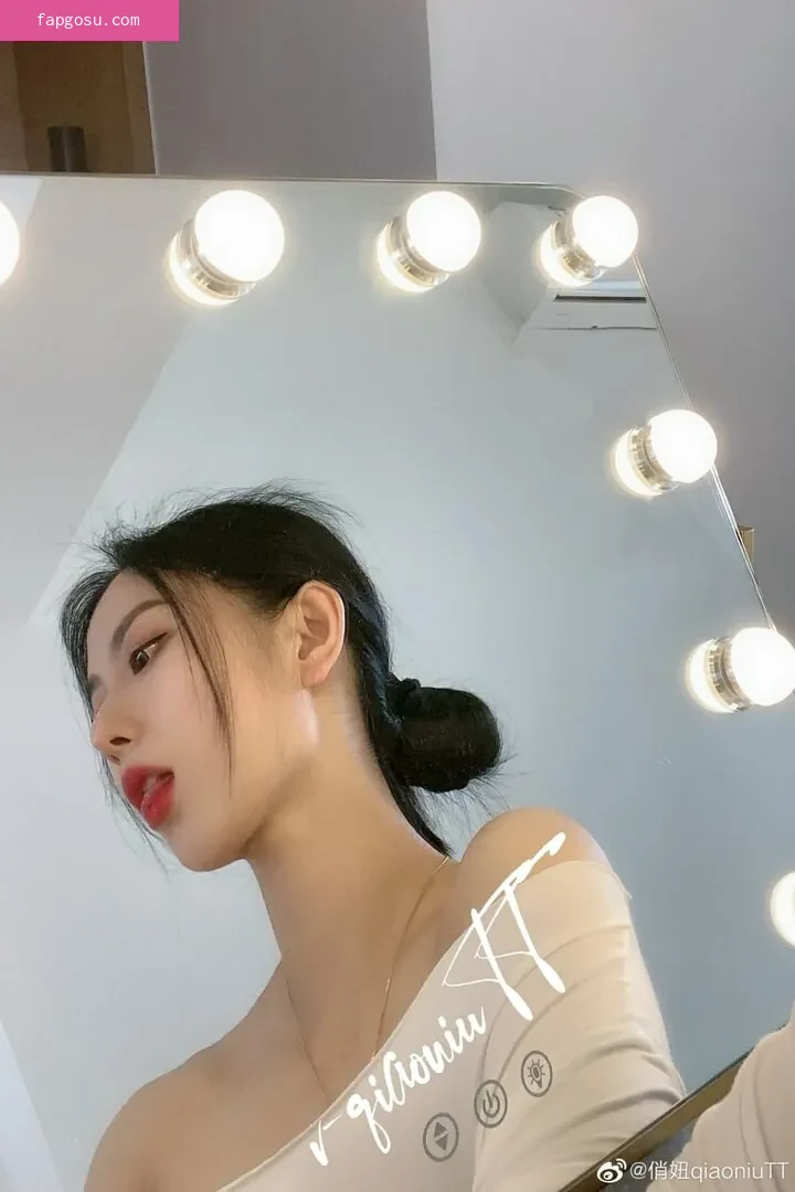 QiaoniuTT