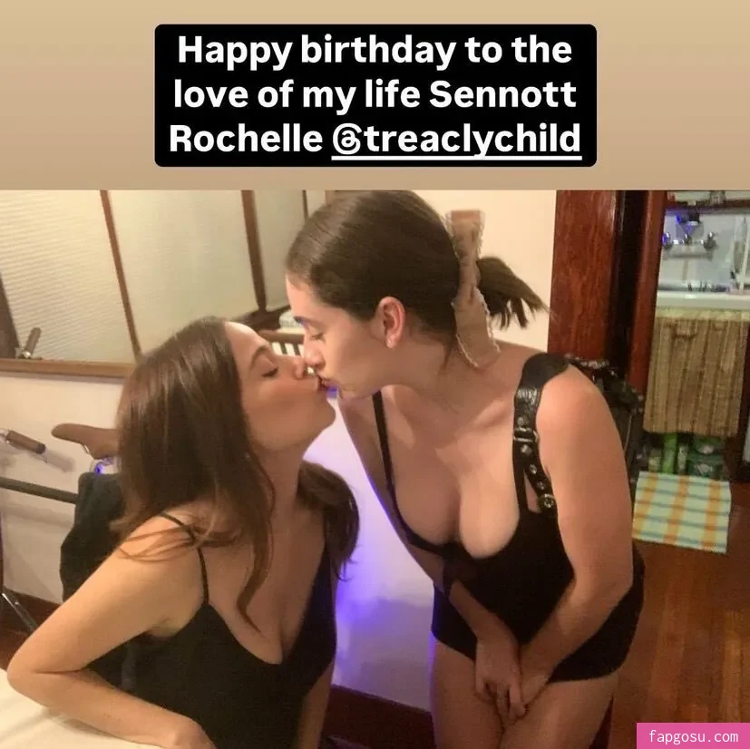 Rachel Anne Sennott