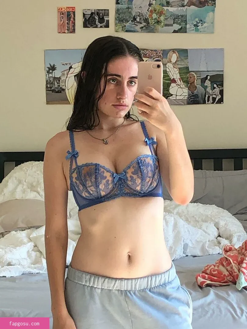 Rachel Anne Sennott