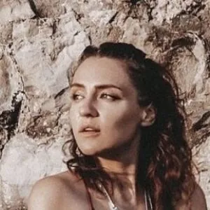 Regina Hixt