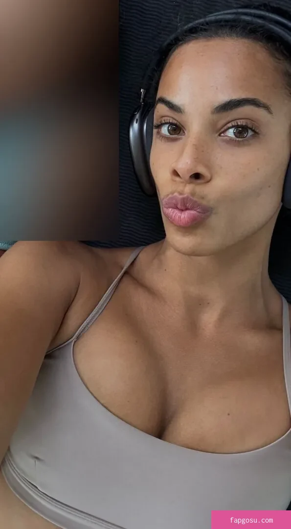 Rochelle Humes