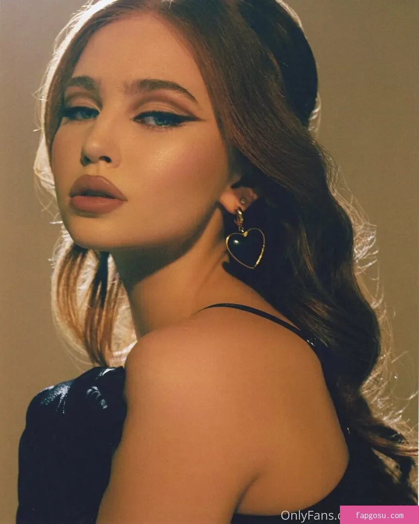 Renata Ri