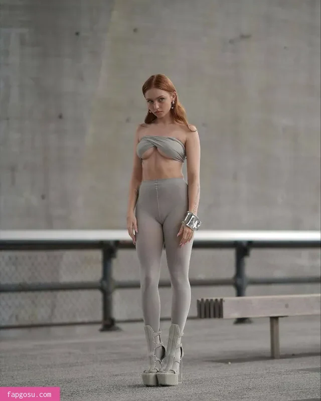 Renata Ri