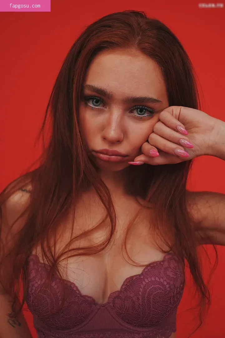 Renata Ri