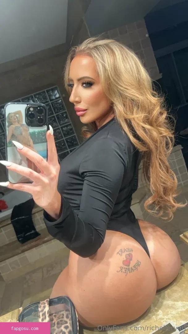 Richelle Ryan