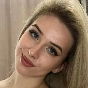 roxxy_webb