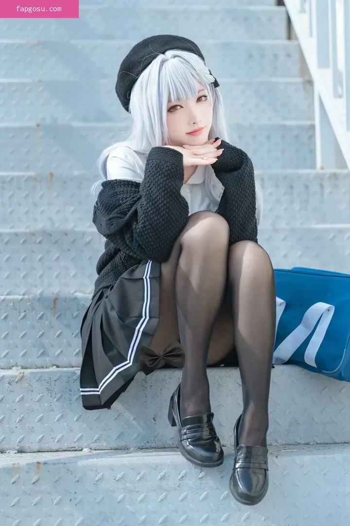 sakuracyan_