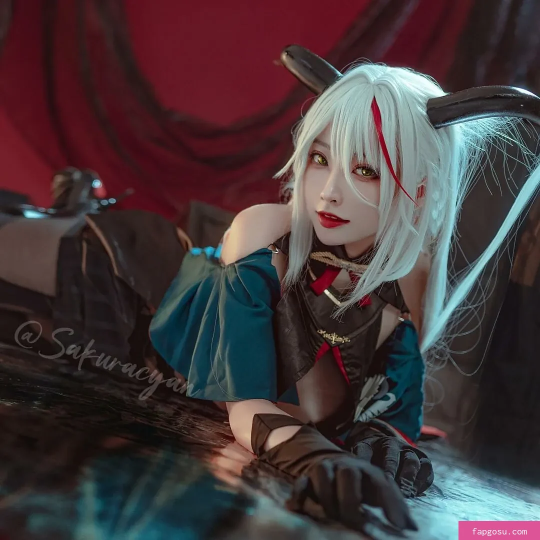 sakuracyan_