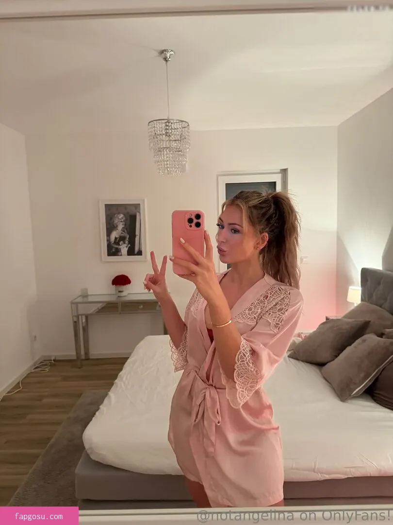 Sarah Angelina